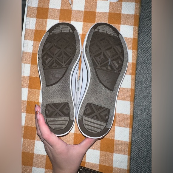 Light Grey Converse - Picture 3 of 4